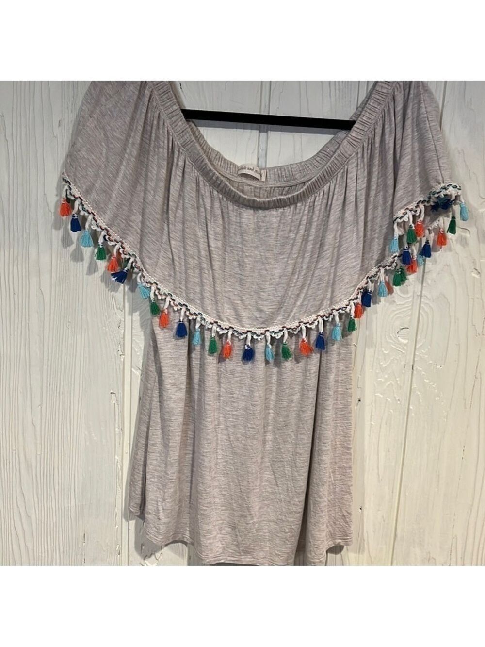 Pebble and Stone Vintage Tassel Top XL